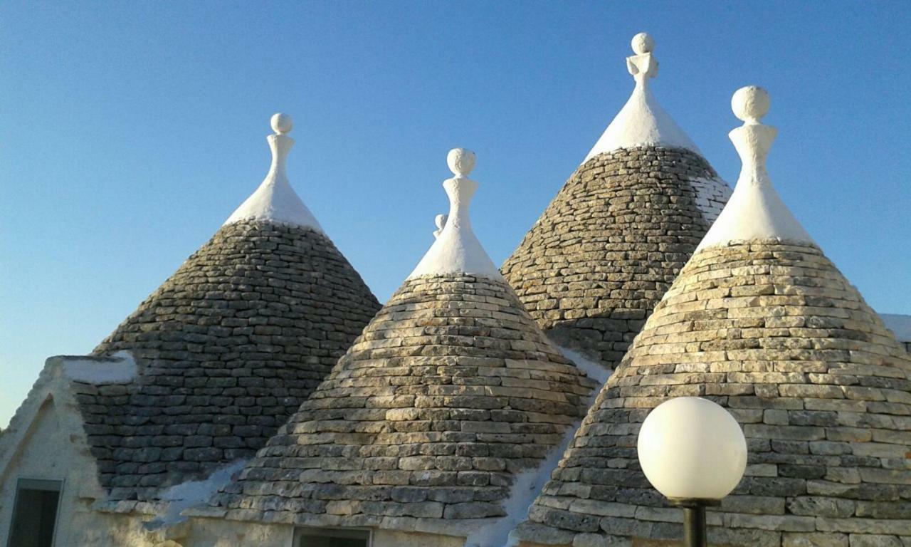 Trullo Le Tre Sorelle 치스테르니노 외부 사진