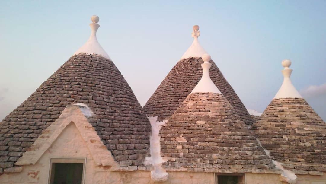 Trullo Le Tre Sorelle 치스테르니노 외부 사진